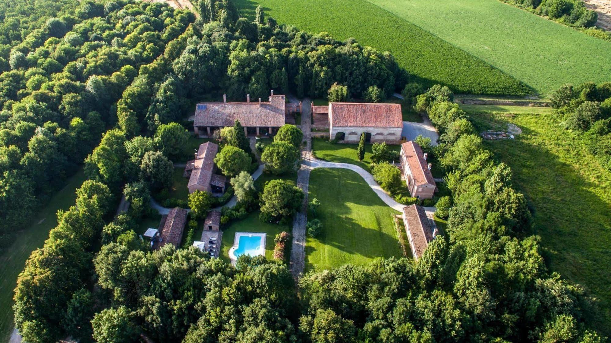 Tenuta Castel Venezze Vakantieboerderij San Martino di Venezze