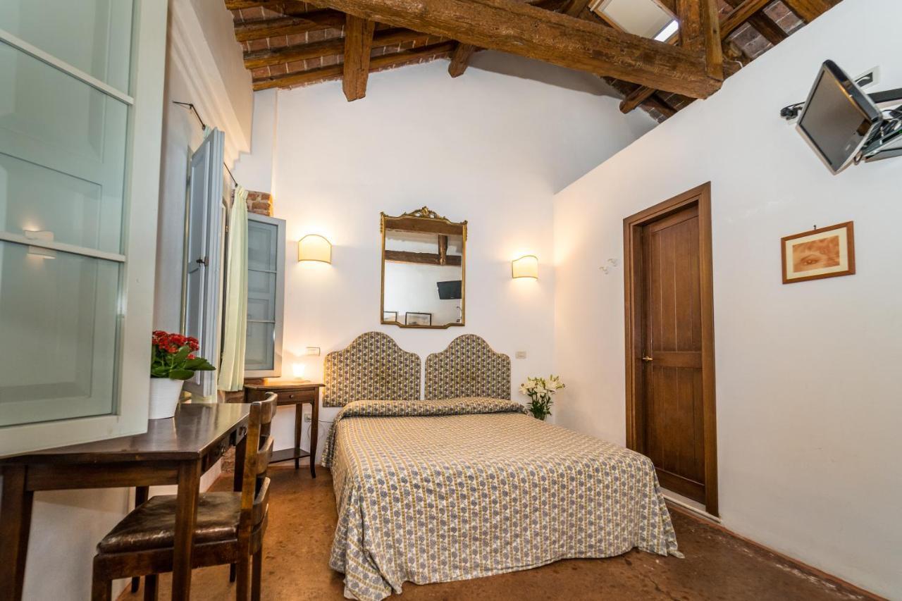 Tenuta Castel Venezze Farm stay